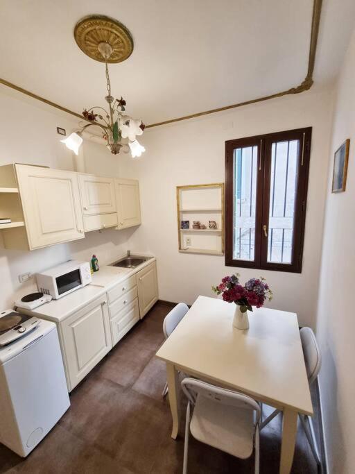 Ca'Briani Luxury - Behind S.Mark Square Venice Exterior photo